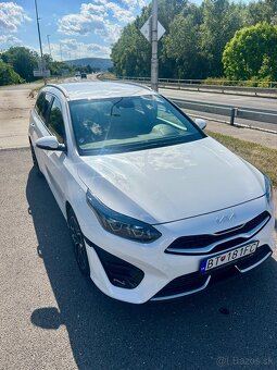 KIA Cee’d SW GT Line Combi 117.5kw Manuál - 4