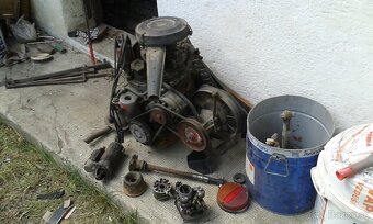 FIAT 850 - 4