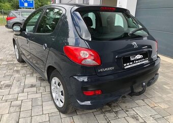 Peugeot 206 + 1.4 benzín manuál 54 kw - 4