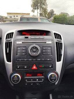 Kia ceed SW 1,6 Crdi 85kw 2011 - 4
