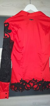 Červená blúzka s krajkou na rukávoch - 4