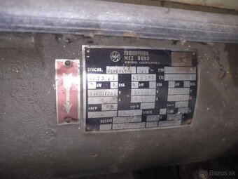 Vojenská elektrocentrála, generátor - 4