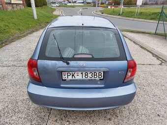Kia Rio Combi 1,4 benzín - 4