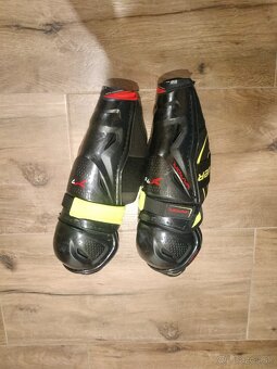 Hokejová výstroj - 4