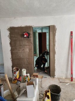 Murár hľadá zákazky - 4