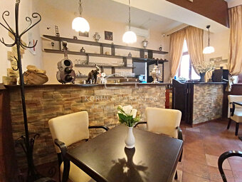 Penzión s reštauráciou v centre Komárna - 4