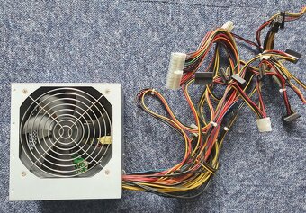 Zdroje 400W, 500W, 550W - 4