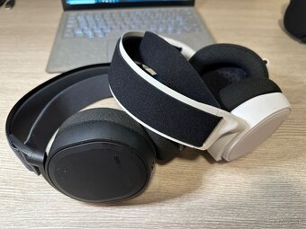 SteelSeries Arctis 7+ Wireless - 4