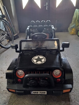 Detské elektrické autíčko JEEP - 4