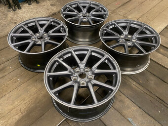 Tesla Model 3 Aero 5x114.3 R18 - 4