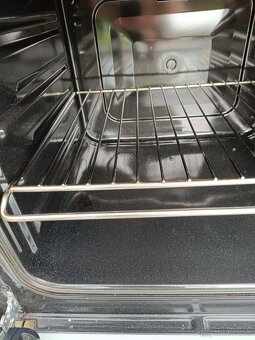 Predám elektrickú rúru Ikea - 4