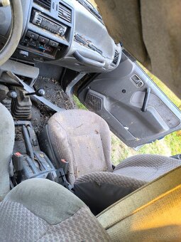 Terrano 2.4 91kw - 4