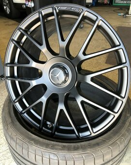 Originálne 19-palcové kované disky Mercedes AMG kompletné ko - 4