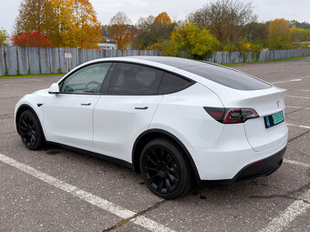 Tesla Model Y Long Range - Dual Motor - R20 - 4