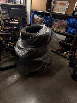 Predám letné pneu na Teslu - 4