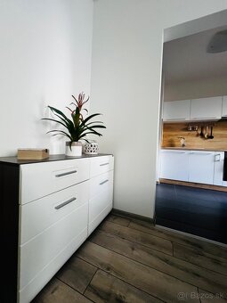 Na predaj krásny 3-izbový byt po rekonštrukcii - 4