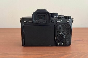 Sony A7 IV - 4