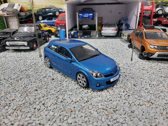 model auta Opel Astra H OPC 2006 Otto mobile 1:18 - 4