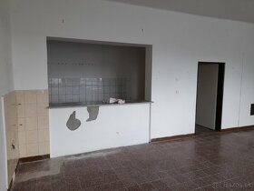 Na prenájom priestory v obci Kosihovce - 4