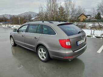 Škoda Superb TDi Combi 2013 - 4