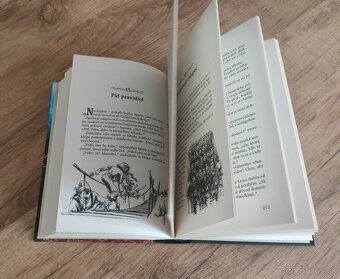 Kniha pre deti a mládež Škola Dobra a Zla - 4