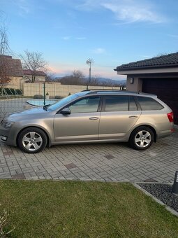 Škoda Octavia combi 2.0 DSG - 4
