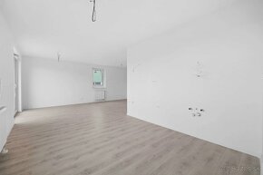 Predám priestranný 3-izbový byt v novostavbe RNDZ v Rači - 4