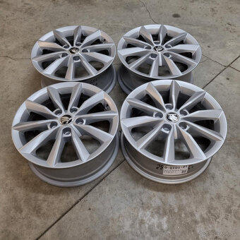 Hliníkové Škoda disky 5x112 R16 6,5J ET46 - 4