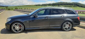 Mercedes W204 - 4