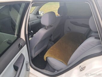 Skoda fabia 1.4 - 4