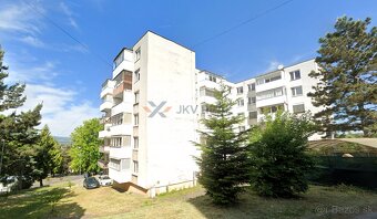 Na predaj štýlový 3 - izb. byt - 79 m² s balkónom vo Vranove - 4