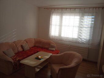 Dám do prenájmu čiastočne zariadený 2-izbovy byt - 4