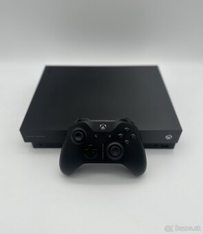 Xbox One X 1TB HDD Project Scorpio Edition + Hra + ZÁRUKA - 4