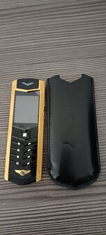 Luxusný kovový tlacitkovy mobil úplne nový - 4