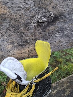 Detské korčule Bauer Supreme S35 3,5D - 4