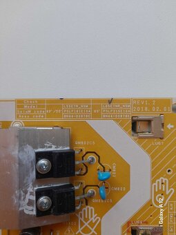 Náhradné diely na TV Samsung UE65NU8002T - 4