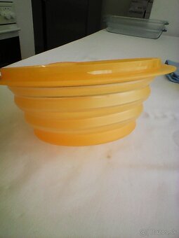 Tupperware - 4