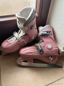 Zimne (vel 30-34) aj letne korcule vel. (29-32) - 4