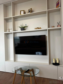 Moderný, kompletne zariadený byt v centre - 4