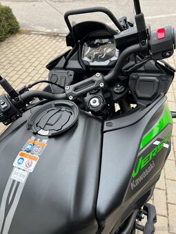 Kawasaki Versys 650 s doplnkami - nový - 4