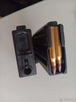 Dvojoty elektricky zasobnik pre M4 - 4