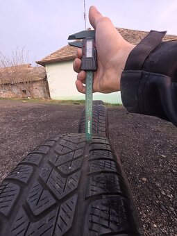 Originál Tiguan disky 5x112 r17 + zimné pneu - 4