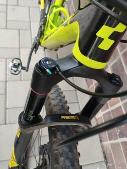 Cube carbon - 4