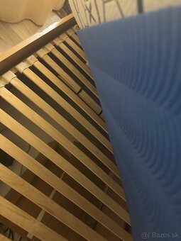 Posteľ - 4