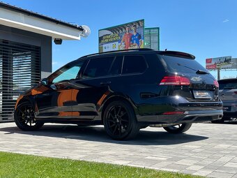 Volkswagen Golf Variant SOUND 2.0 TDi DSG - 4