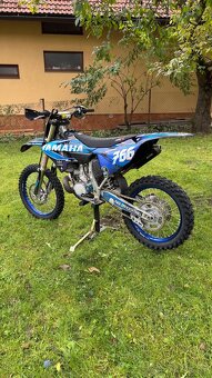 Yamaha YZ250 - 4