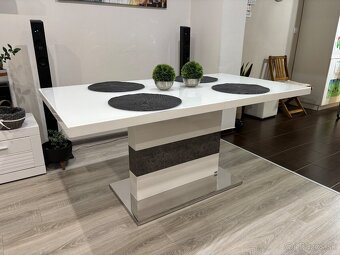 Jedálensky stôl rozkladací - 4