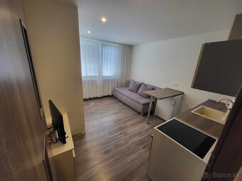 Na prenájom kompletne zariadená garzónka 20 m2 - 4