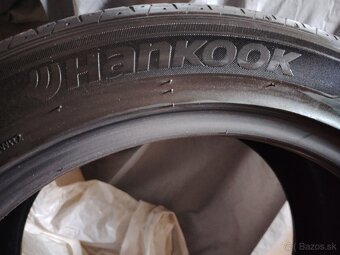 Pneumatiky 235/ 45 R17 - 4