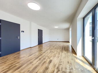 BOSEN | Prenájom, moderná viacúčelová budova, Lučenec - 4